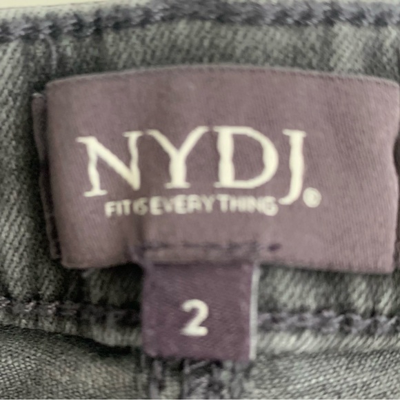 NYDJ Ami Washed Gray Jeans With Lift & Tuck Technology Size 2 - Picture 6 of 7